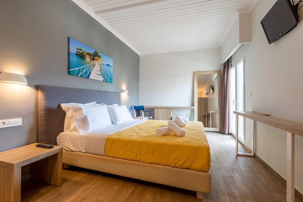 Arkadianos Aparthotel Agios Sostis  Extérieur photo