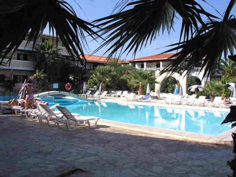 Arkadianos Aparthotel Agios Sostis  Extérieur photo